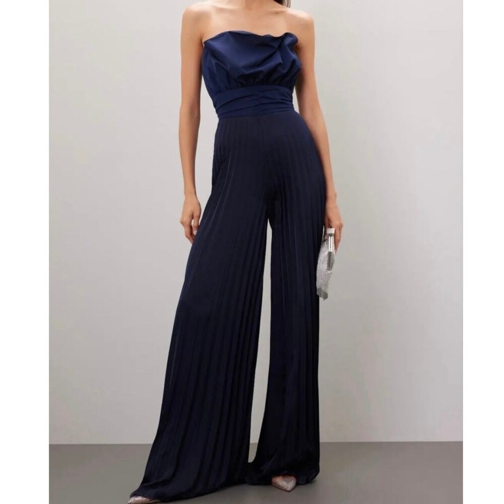 One33 Social Navy blue  Pleated Jumpsuit Size 4